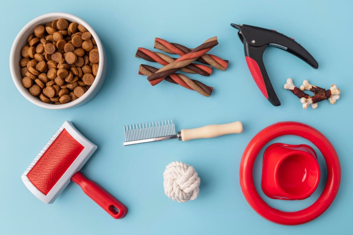 Pet Accessories With Food To Take Care Of Things Furminator De-shedding Tool for Large Dogs with Short Hair